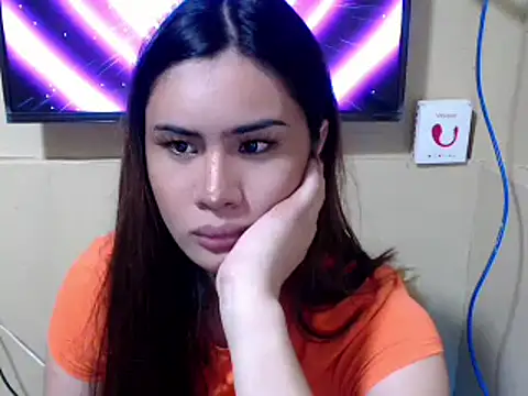 Snapshot of Wild_DanicaX chatting on April 14, 2026, 1:44 am Wild DanicaX online show from April 14, 2026, 1:44 am