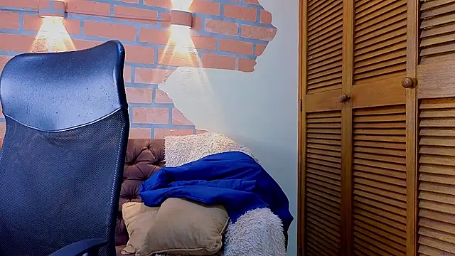 mister eithan online show from March 18, 2026, 2:26 am