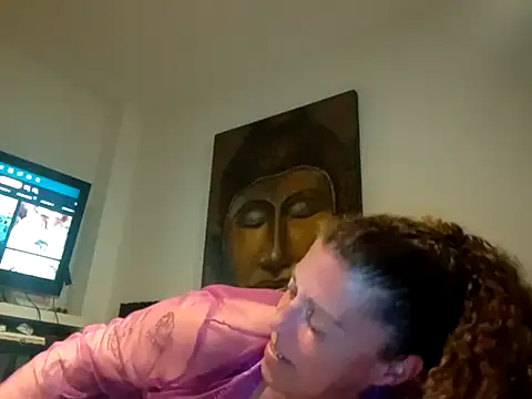 SophienewCDplayer online show from March 18, 2026, 3:20 am