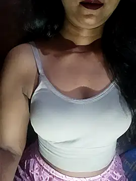 Ayesha Khan1 online show from April 25, 2026, 12:57 am