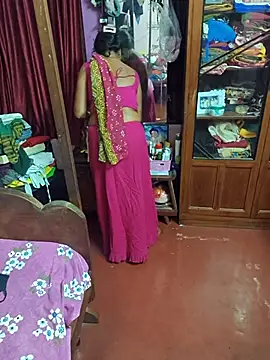 Little-Roshni online show from April 10, 2026, 6:01 pm