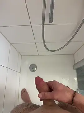 tony3729 online show from February 8, 2026, 1:25 pm