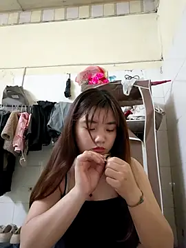 Pinks cool online show from March 31, 2026, 8:04 am