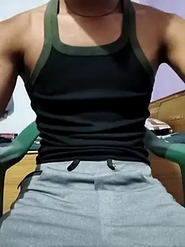 Snapshot of its_rising_star chatting on March 21, 2026, 9:25 am its rising star online show from March 21, 2026, 9:25 am