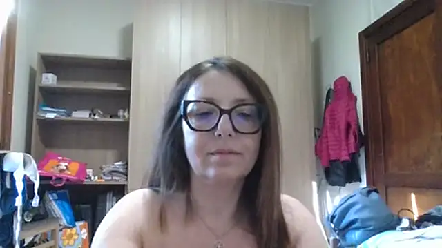 Miasexmilf online show from April 27, 2026, 3:43 pm
