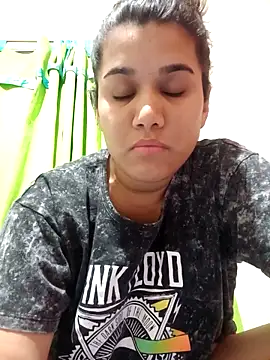 Snapshot of danagon16 chatting on February 16, 2026, 3:46 am danagon16 online show from February 16, 2026, 3:46 am