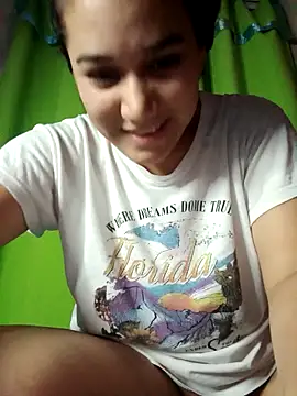 Snapshot of danagon16 chatting on February 25, 2026, 6:56 am danagon16 online show from February 25, 2026, 6:56 am