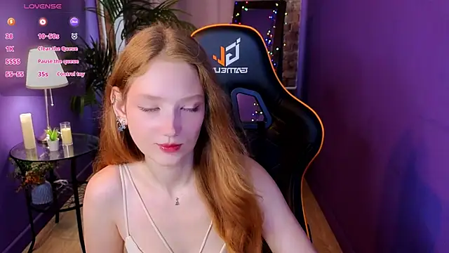 Your lilith  online show from July 13, 2026, 5:54 am