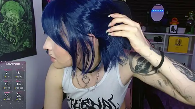 neena nyx  online show from May 8, 2026, 3:12 am