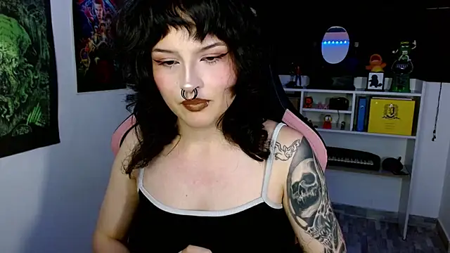 neena nyx  online show from June 25, 2026, 12:10 am