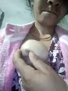 Snapshot of Nasrjfjfjy5578 chatting on February 23, 2026, 10:51 pm Nasrjfjfjy5578 online show from February 23, 2026, 10:51 pm