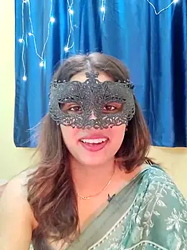 Snapshot of NEERU-STRIP chatting on March 3, 2026, 4:57 pm NEERU-STRIP online show from March 3, 2026, 4:57 pm