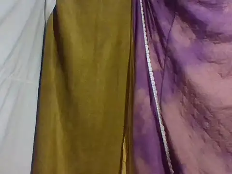 Snapshot of xxexy_Vivica05 chatting on April 12, 2026, 5:07 pm xxexy Vivica05 online show from April 12, 2026, 5:07 pm