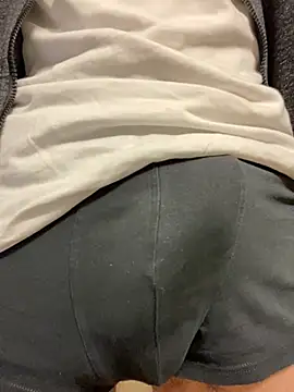 tip4sexxx online show from March 1, 2026, 5:15 pm