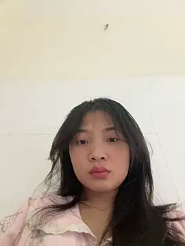 Lyn-be99 online show from February 21, 2026, 2:12 am