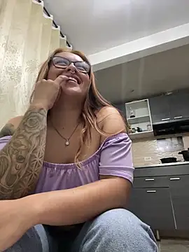 SOPHIIE LUX  online show from March 25, 2026, 11:33 pm