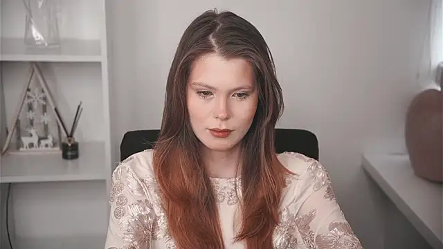 Snapshot of MarnieWootan chatting on February 24, 2026, 4:43 am MarnieWootan online show from February 24, 2026, 4:43 am