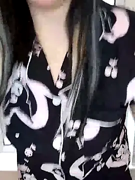 Snapshot of ThatAltGirl chatting on February 8, 2026, 2:09 pm ThatAltGirl online show from February 8, 2026, 2:09 pm