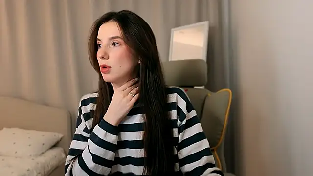 Snapshot of ssandralovin chatting on February 25, 2026, 7:45 pm ssandralovin online show from February 25, 2026, 7:45 pm