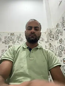 hardlysuck online show from March 15, 2026, 11:33 pm