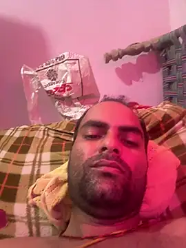 hardlysuck online show from June 5, 2026, 1:01 am