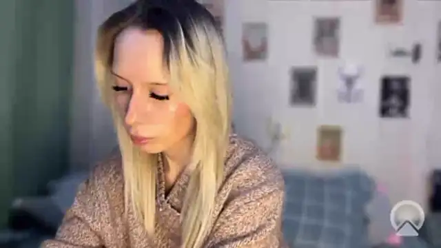 Snapshot of DellaCampbell chatting on February 4, 2026, 2:12 pm DellaCampbell online show from February 4, 2026, 2:12 pm