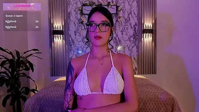 Snapshot of ChloeeMasonn chatting on March 27, 2026, 11:10 am ChloeeMasonn online show from March 27, 2026, 11:10 am