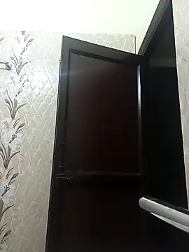 deshilnd online show from April 29, 2026, 6:36 pm