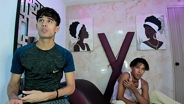 Snapshot of PRETTY_COCK1 chatting on February 1, 2026, 7:40 am PRETTY COCK1 online show from February 1, 2026, 7:40 am