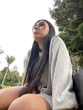 scarlett pinkk1 online show from April 11, 2026, 10:14 pm