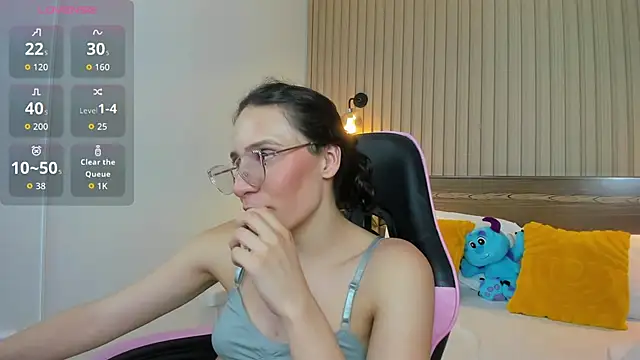 Snapshot of valeryn__rosse chatting on July 13, 2026, 10:01 pm valeryn rosse online show from July 13, 2026, 10:01 pm
