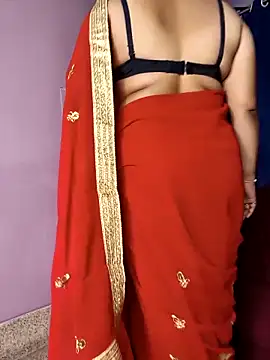 Snapshot of noty_girl2 chatting on February 9, 2026, 6:23 pm noty girl2 online show from February 9, 2026, 6:23 pm