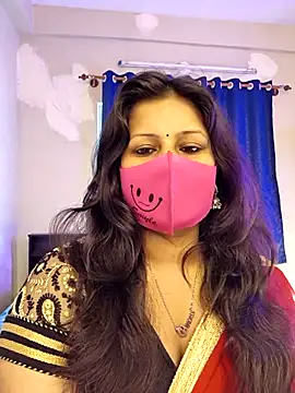 Snapshot of noty_girl2 chatting on April 6, 2026, 5:30 am noty girl2 online show from April 6, 2026, 5:30 am