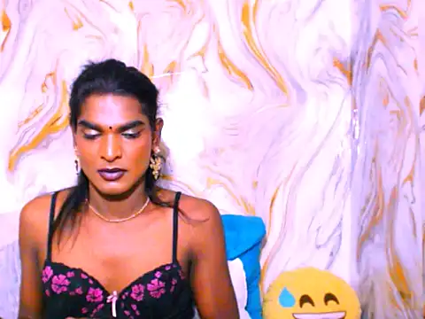 spicybarbie online show from March 5, 2026, 5:20 pm