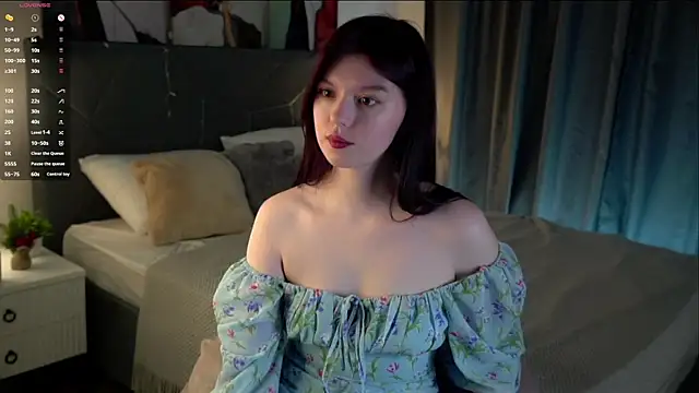 SelmaCarolfi online show from April 2, 2026, 1:47 am