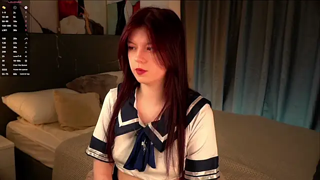 SelmaCarolfi online show from April 3, 2026, 1:25 am