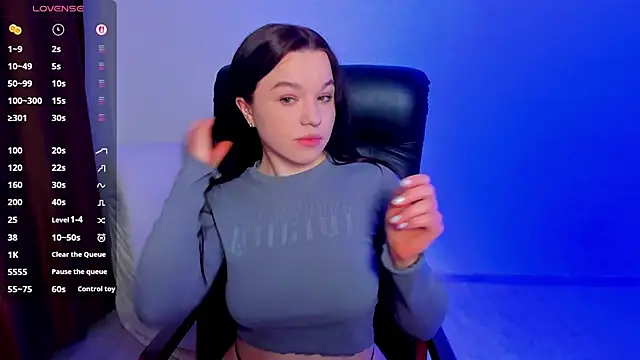 Mia Mia999 online show from April 12, 2026, 7:52 pm