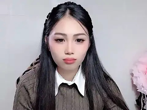 Thuy79 online show from February 13, 2026, 3:41 pm