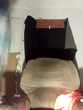 Snapshot of buttjock chatting on March 28, 2026, 7:08 am buttjock online show from March 28, 2026, 7:08 am