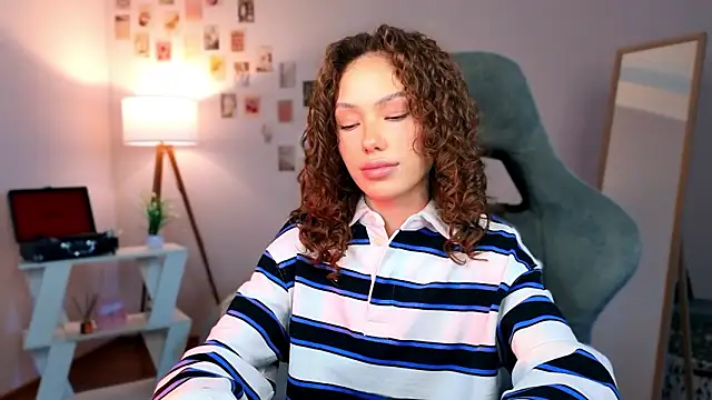 Snapshot of nexorine chatting on February 17, 2026, 11:50 am nexorine online show from February 17, 2026, 11:50 am