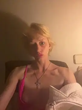 parisleau online show from May 7, 2026, 8:47 pm
