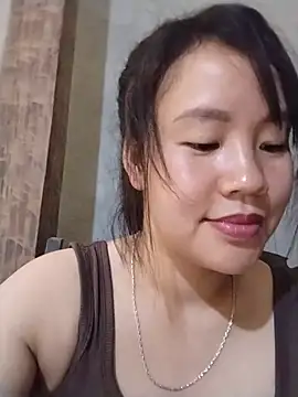 Lymimi online show from May 17, 2026, 3:37 am