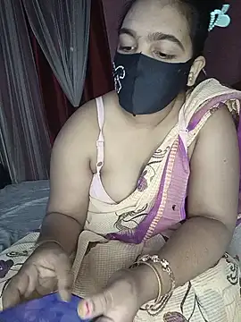 Snapshot of Ms-Nusrat chatting on May 15, 2026, 2:13 pm Ms-Nusrat online show from May 15, 2026, 2:13 pm