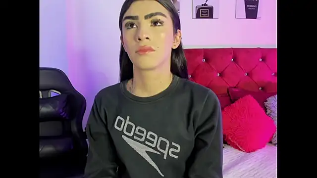 Snapshot of Isabella_Moon9 chatting on February 11, 2026, 11:37 am Isabella Moon9 online show from February 11, 2026, 11:37 am