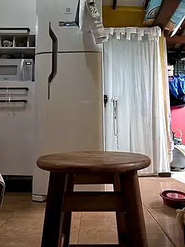 Snapshot of Gustavo52367 chatting on February 18, 2026, 6:04 pm Gustavo52367 online show from February 18, 2026, 6:04 pm