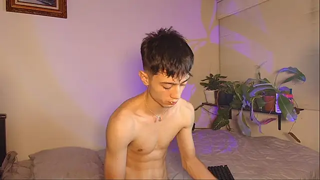 Snapshot of slowburnmystic chatting on February 8, 2026, 3:32 am slowburnmystic online show from February 8, 2026, 3:32 am