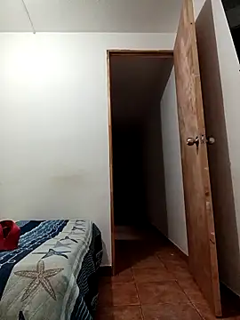 luna pinky online show from February 9, 2026, 6:34 pm