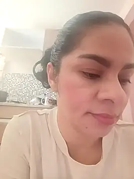 luna pinky online show from April 2, 2026, 4:26 pm