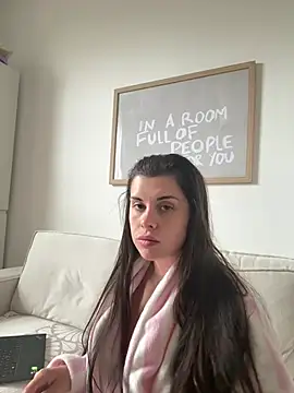 Snapshot of houseofnova chatting on February 23, 2026, 1:30 pm houseofnova online show from February 23, 2026, 1:30 pm