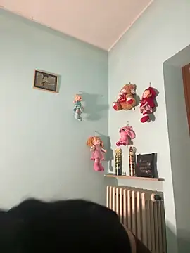 Aloyenita online show from February 24, 2026, 6:17 pm